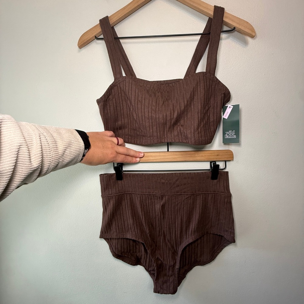 Wild Fable Women Ribbed Bralette and High Waisted Brief Lounge Set Brown X-Large